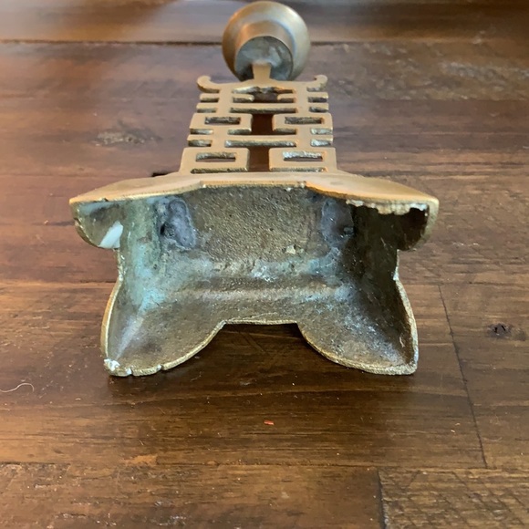 BRASS CANDLE HOLDER - Picture 5 of 8